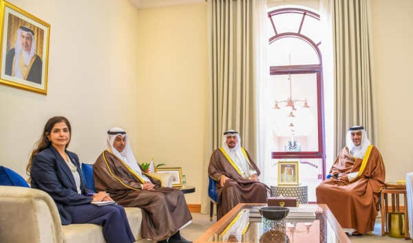 البحرين والكويت تؤكدان أهمية التضامن الخليجي وتعزيز الشراكة البحرين والكويت تؤكدان أهمية التضامن الخليجي وتعزيز الشراكة