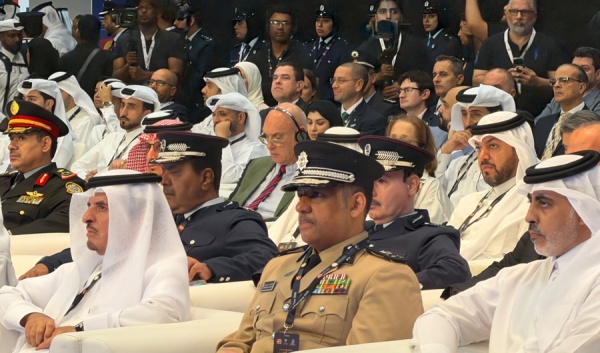 وكيل وزارة الداخلية يؤكد أهمية تبادل الخبرات الدولية في تطوير القدرات الأمنية وكيل وزارة الداخلية يؤكد أهمية تبادل الخبرات الدولية في تطوير القدرات الأمنية