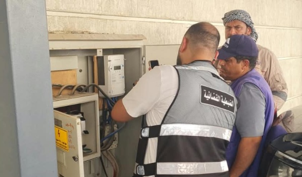 البلدية قطع التيار الكهربائي عن 4 عقارات مخالفة البلدية قطع التيار الكهربائي عن 4 عقارات مخالفة