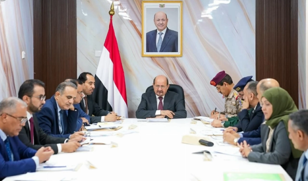 نجاة الحكومة اليمنية من قصف حوثي استهدف قصر معاشيق في عدن