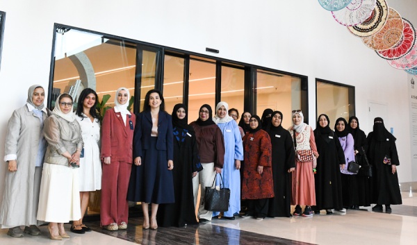 السدو الحرفية تقد م العمل الفني خيط في مدار في حديقة الشهيد السدو الحرفية تقد م العمل الفني خيط في مدار في حديقة الشهيد