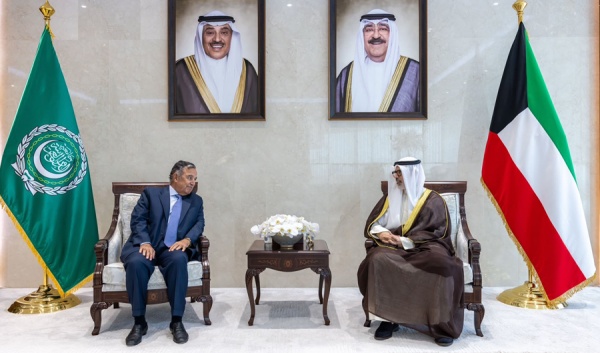 وزير الخارجية يستقبل الأمين العام للجامعة العربية بمناسبة زيارته للكويت وزير الخارجية يستقبل الأمين العام للجامعة العربية بمناسبة زيارته للكويت