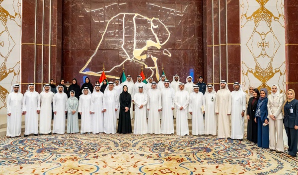 اللجنة القنصلية الكويتية الإماراتية تبحث تعزيز التعاون وتطوير آليات التنسيق المشترك اللجنة القنصلية الكويتية الإماراتية تبحث تعزيز التعاون وتطوير آليات التنسيق المشترك
