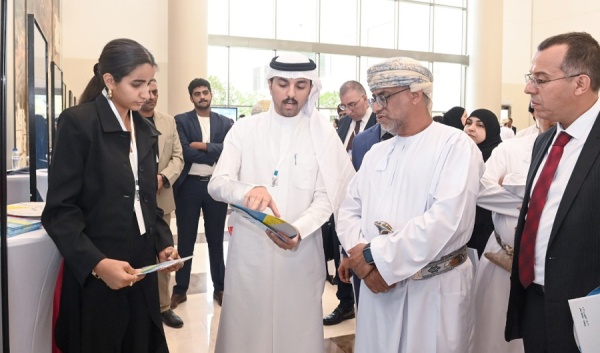الأبحاث العلمية يستعرض في مسقط إستراتيجيته المبتكرة لإدارة ملوحة الأراضي الزراعية