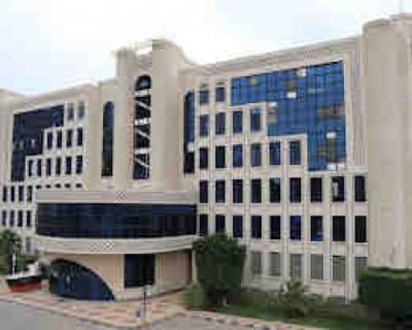شركة النفط تعلن التزامها بـ جبر الضرر شركة النفط تعلن التزامها بـ جبر الضرر