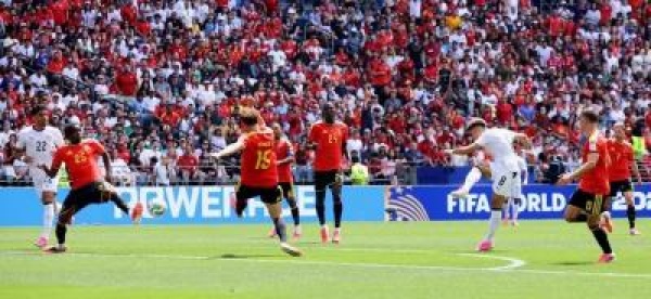 مصر تفر ط بأول انتصار في كأس العالم مصر تفر ط بأول انتصار في كأس العالم