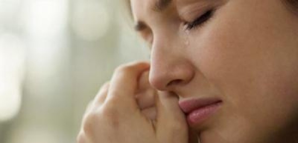 البكاء المتكرر بلا سبب علامة على مرض البكاء المتكرر بلا سبب علامة على مرض