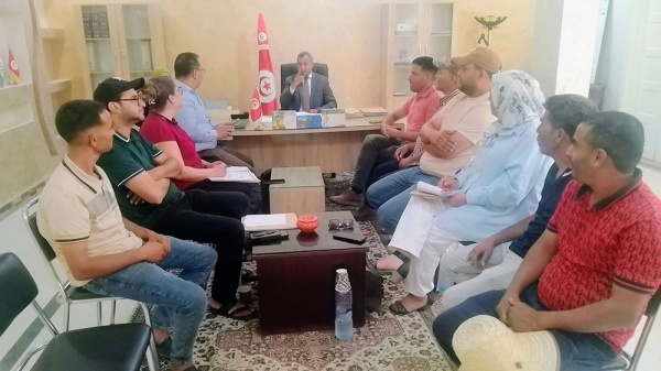 الشبيكة اتفاق على فك الارتباط بين جمعيتين مائيتين بعد تسوية الديون