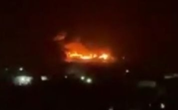 مصادر اعلامية تكشف عن هجوم جديد يستهدف مواقع في المخا مصادر اعلامية تكشف عن هجوم جديد يستهدف مواقع في المخا