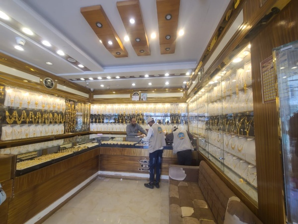 البيضاء هيئة المواصفات والمقاييس بذمار تنفذ نزول ا ميداني ا لمحلات بيع وشراء المصوغات الذهبية بمحافظة البيضاء البيضاء هيئة المواصفات والمقاييس بذمار تنفذ نزول ا ميداني ا لمحلات بيع وشراء المصوغات الذهبية بمحافظة البيضاء