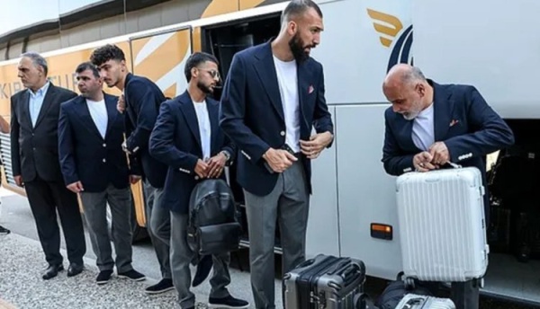 بالتفاصيل ما قصة الشارات التي تحمل الرقم 168 للمنتخب الإيراني وشرط إدارة ترامب التعجيزي بالتفاصيل ما قصة الشارات التي تحمل الرقم 168 للمنتخب الإيراني وشرط إدارة ترامب التعجيزي