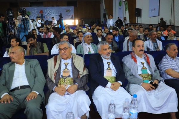 صنعاء وحدة التدخلات المركزية التنموية الطارئة تعقد مؤتمرها الوطني الأول بصنعاء وسط حضور رسمي صنعاء وحدة التدخلات المركزية التنموية الطارئة تعقد مؤتمرها الوطني الأول بصنعاء وسط حضور رسمي