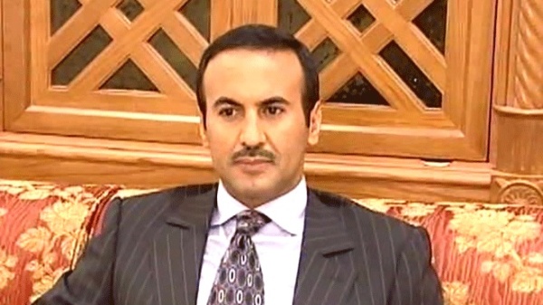 احمد علي يتوسل الشرعية
