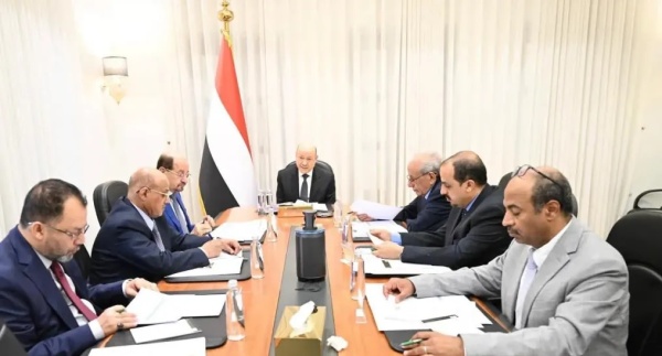 الشرعية تواجه مأزقا عصيبا الشرعية تواجه مأزقا عصيبا