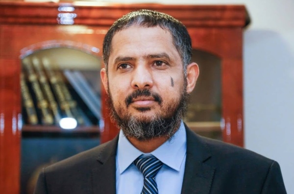 باتيس يبلغ بريطانيا امرا هاما