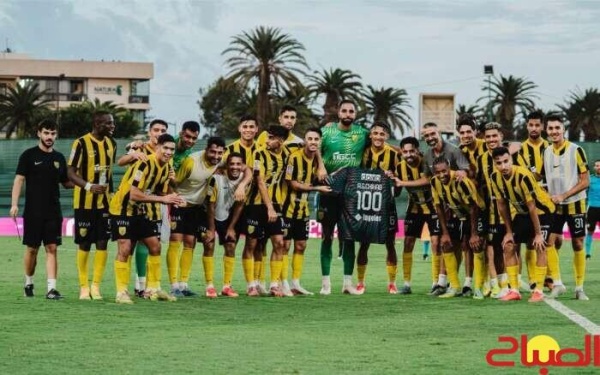 المغرب الفاسي يستقبل الرجاء بملعب مكناس المغرب الفاسي يستقبل الرجاء بملعب مكناس