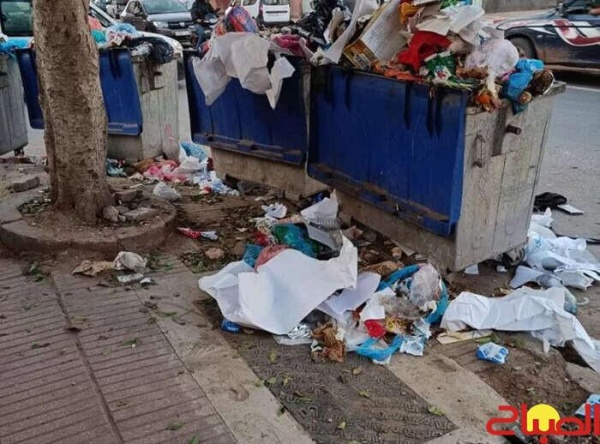 أكوام النفايات تغزو شوارع أيت ملول