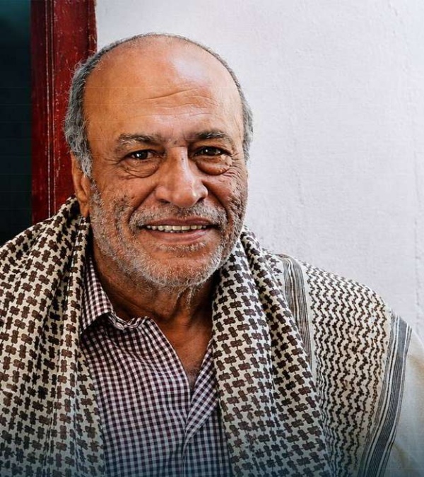 وفاة أديب يمني شهير في عدن