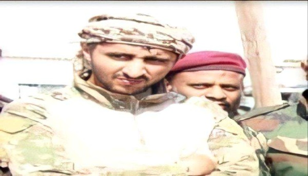 قائد الأمن الوطني بالمنطقة الوسطى ينعى المحروق ويتعهد بملاحقة عناصر القاعدة قائد الأمن الوطني بالمنطقة الوسطى ينعى المحروق ويتعهد بملاحقة عناصر القاعدة