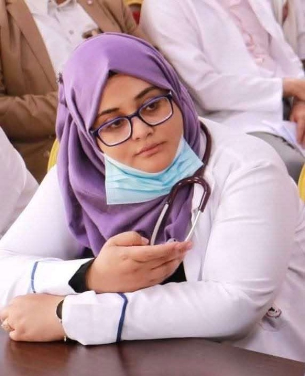وفاة الطبيبة نيفين غانم في صنعاء حزن واسع ورسائل مؤثرة تود ع صاحبة القلب الطيب