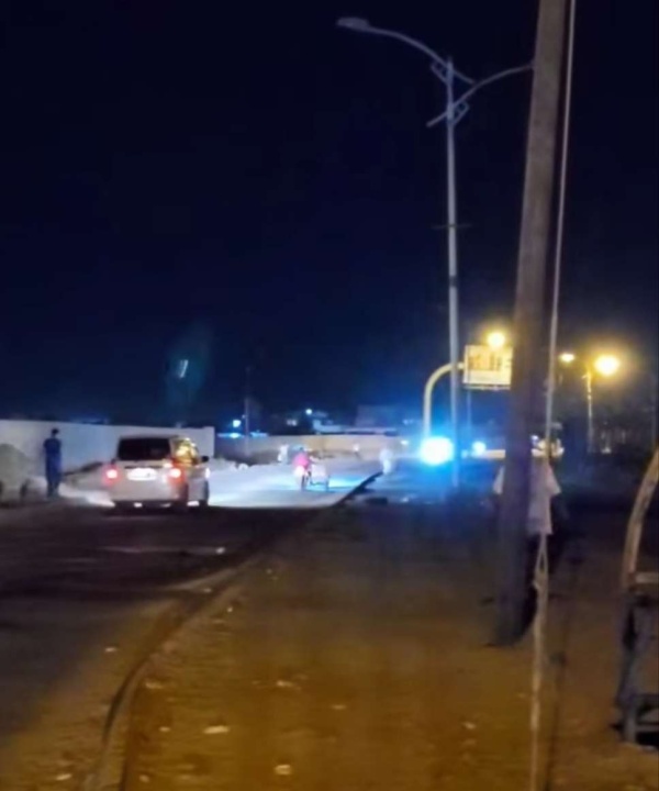 عاجل بعد يومين من الاحتجاجات اتفاق على رفع منع قواطر الوقود من ميناء الزيت عاجل بعد يومين من الاحتجاجات اتفاق على رفع منع قواطر الوقود من ميناء الزيت