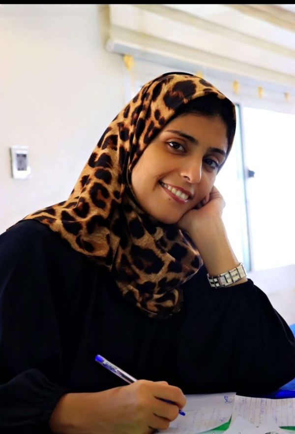 الناشطة سناء جميل تفتح النار عقب اتهام والدها بالمخدرات بعدن وتكشف هذا الامر الناشطة سناء جميل تفتح النار عقب اتهام والدها بالمخدرات بعدن وتكشف هذا الامر