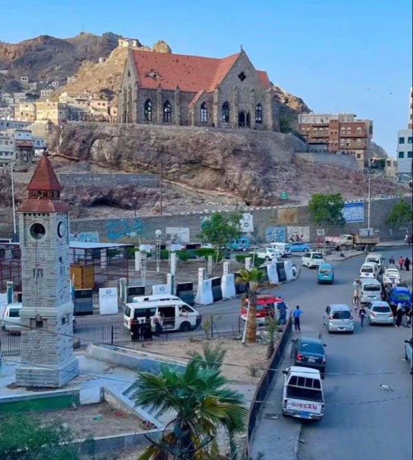 عاجل انتشار عسكري كبير في عدن