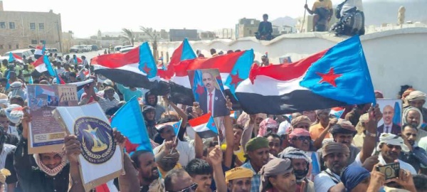 عاجل مسيرة جماهيرية في حديبو بسقطرى عاجل مسيرة جماهيرية في حديبو بسقطرى