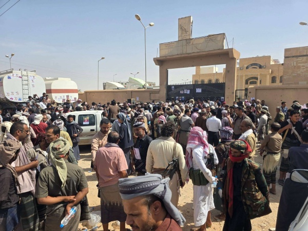 عاجل أولياء دم شهداء شبوة يرفضون إدراج مدانين في صفقة تبادل الأسرى ويدعون لتصعيد احتجاجي