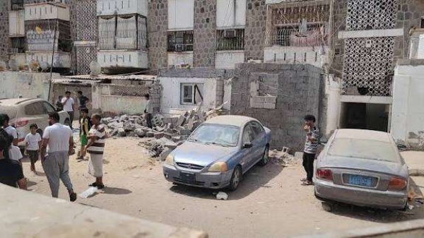 إطلاق نار يصيب بائع سمك في عدن ومطالبات بفتح تحقيق إطلاق نار يصيب بائع سمك في عدن ومطالبات بفتح تحقيق