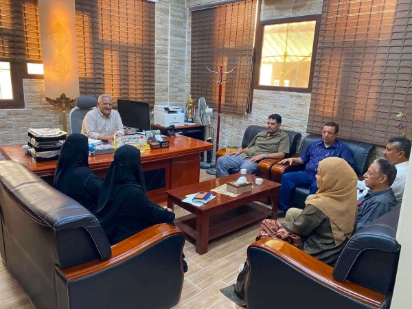 وفد الجمعية العلمية لطب الأطفال يبحث مع هيئة الأدوية بعدن ترتيبات إنجاح المؤتمر العلمي الثاني 2026 وفد الجمعية العلمية لطب الأطفال يبحث مع هيئة الأدوية بعدن ترتيبات إنجاح المؤتمر العلمي الثاني 2026