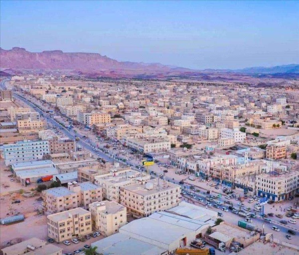دعوات في شبوة لتشغيل الكهرباء أثناء خطبة الجمعة أسوة بتشغيلها خلال مباراة المغرب دعوات في شبوة لتشغيل الكهرباء أثناء خطبة الجمعة أسوة بتشغيلها خلال مباراة المغرب