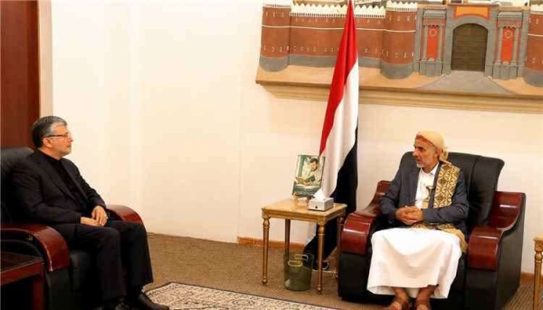 الظهور الأول للسفير الإيراني لدى الحو ثيين في صنعاء الظهور الأول للسفير الإيراني لدى الحو ثيين في صنعاء