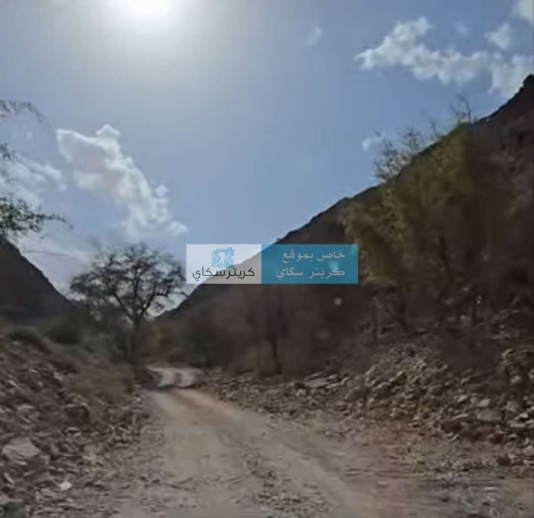 طريق حيوي يتحول إلى كابوس يومي معاناة مستمرة ومطالبات بإنقاذ السكان