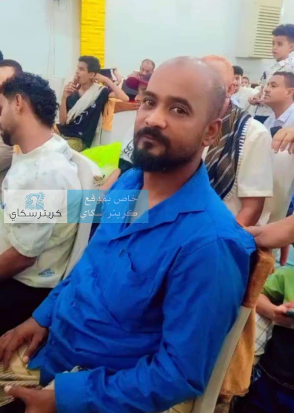 عاجل اول صورة لمقتل عاقل حارة برصاص مسلح في عدن عاجل اول صورة لمقتل عاقل حارة برصاص مسلح في عدن