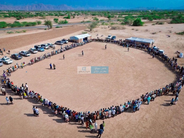 مخيم ونكف قبلي في أبين يطالبان بكشف مصير المقدم علي عشال مخيم ونكف قبلي في أبين يطالبان بكشف مصير المقدم علي عشال
