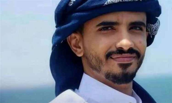 الكشف عن الشاب الذي عثر عليه داخل محله مقتولا الكشف عن الشاب الذي عثر عليه داخل محله مقتولا