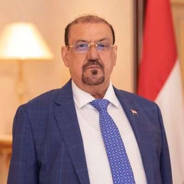 أول تعليق من رئيس مجلس النواب على إعلان الحوثيين حظر الملاحة البحرية باتجاه السعودية أول تعليق من رئيس مجلس النواب على إعلان الحوثيين حظر الملاحة البحرية باتجاه السعودية