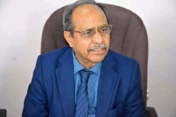 وزير الشباب والرياضة يعزي الدكتور حسين باسلامة بوفاة نجله عبدالرحمن