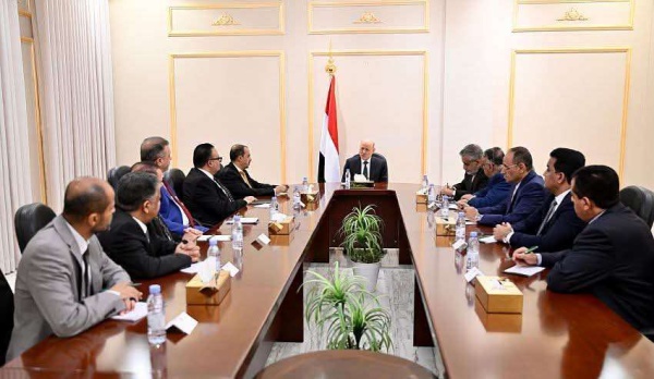الرئيس العليمي يؤكد الدور المحوري للإعلام الوطني في معركة الوعي وتفكيك السرديات المضللة