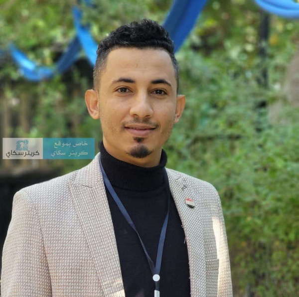 من أمام منزله صحفي يوجه نداء استغاثة بعد تعرضه للتهديد من أمام منزله صحفي يوجه نداء استغاثة بعد تعرضه للتهديد