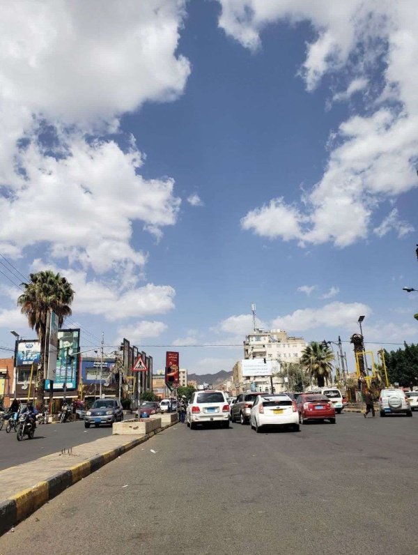 بعد 10 أعوام صلح قبلي ينهي قضية قتل بين أسرتين في صنعاء بعد 10 أعوام صلح قبلي ينهي قضية قتل بين أسرتين في صنعاء
