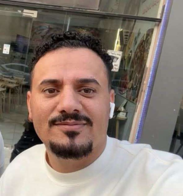أحمد الجيشي احت جزت أكثر من 4 مرات بسبب منشورات تنتقد المرور في صنعاء أحمد الجيشي احت جزت أكثر من 4 مرات بسبب منشورات تنتقد المرور في صنعاء