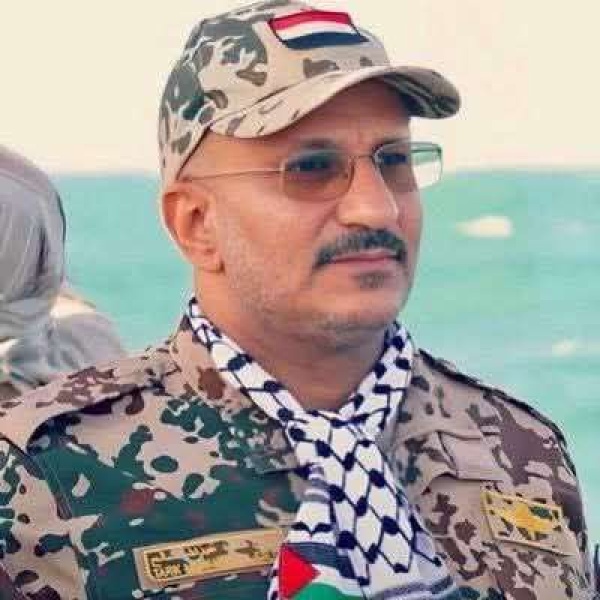 عاجل الكشف عن حقيقة استشهاد طارق صالح في هجوم حوثي بالخوخة