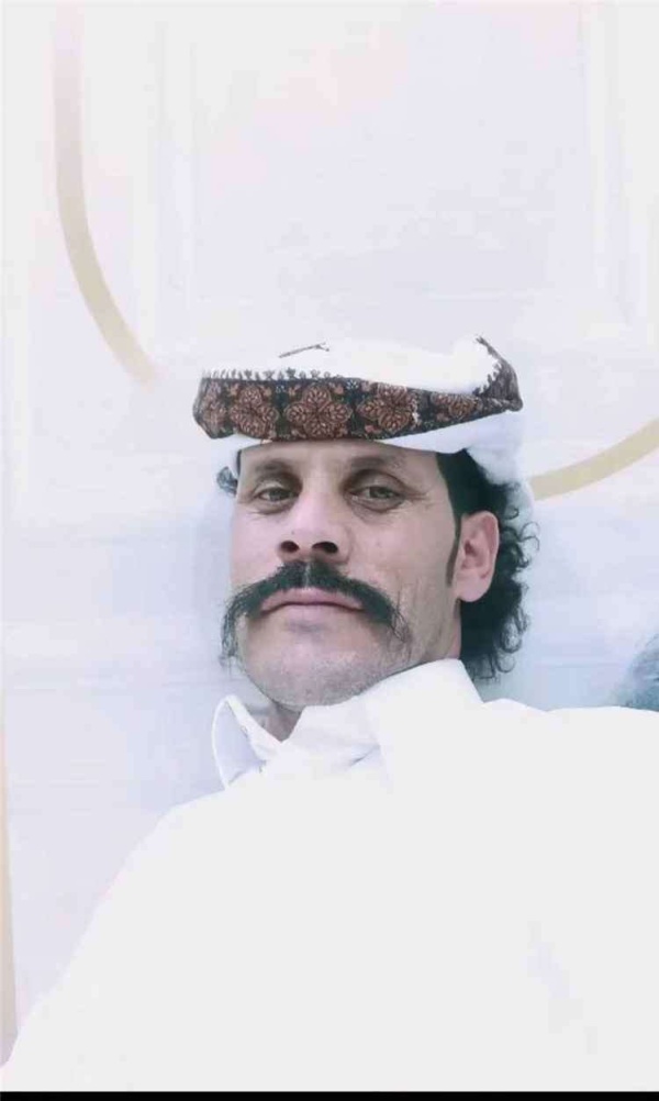 يمني يقدم على امر صادم بالرياض قبل قليل يمني يقدم على امر صادم بالرياض قبل قليل