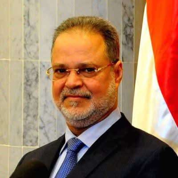 المخلافي يتهم هؤلاء بتسريب معلومات الدولة للدبلوماسيين الأجانب المخلافي يتهم هؤلاء بتسريب معلومات الدولة للدبلوماسيين الأجانب