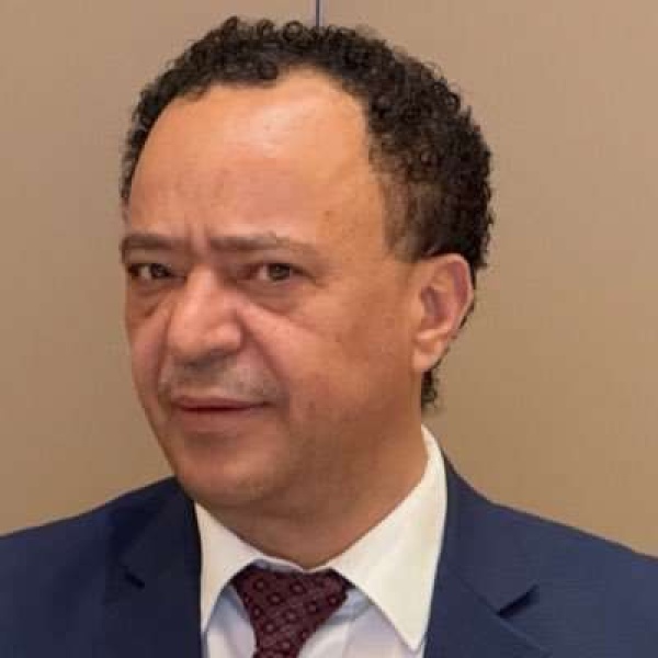 نجيب غلاب مواجهة الحو ثي معركة شاملة وليست عسكرية فقط