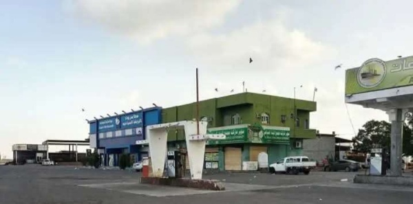 أسطوانة الغاز بـ20 ألف ريال محطات على طريق بين عدن الضالع خارج الرقابة