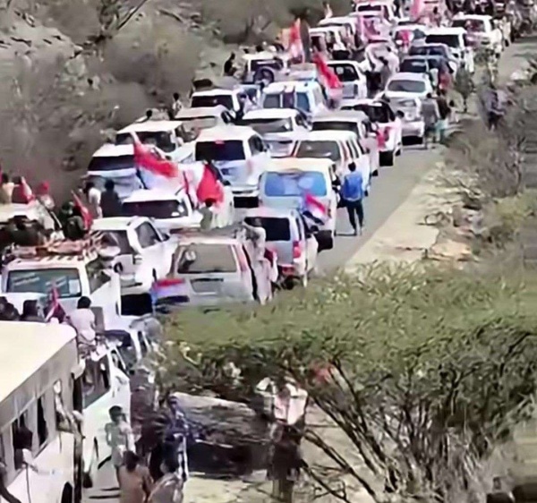 الشلفي معلقا على البيان الصادر عن تظاهرات مؤيدي الزبيدي خطاب حدود الجنوب قد يتحول إلى ورقة ضغط سياسي الشلفي معلقا على البيان الصادر عن تظاهرات مؤيدي الزبيدي خطاب حدود الجنوب قد يتحول إلى ورقة ضغط سياسي