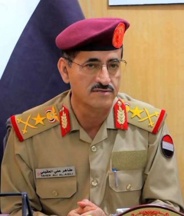 الشنفرة يدين استهداف وزير الدفاع بالضالع الشنفرة يدين استهداف وزير الدفاع بالضالع